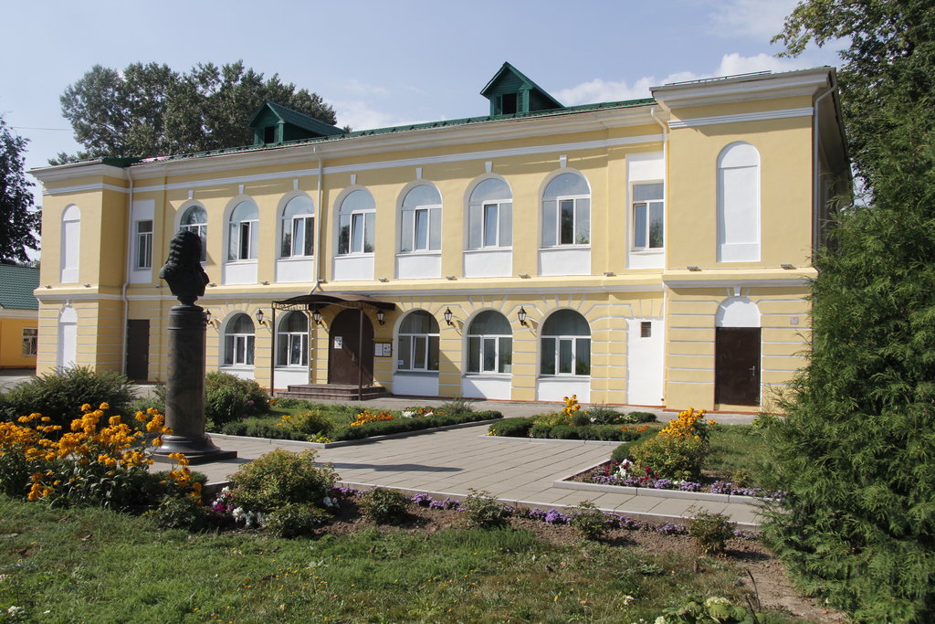 Музейно-выставочный центр «Путевой дворец» (Солнечногорск)