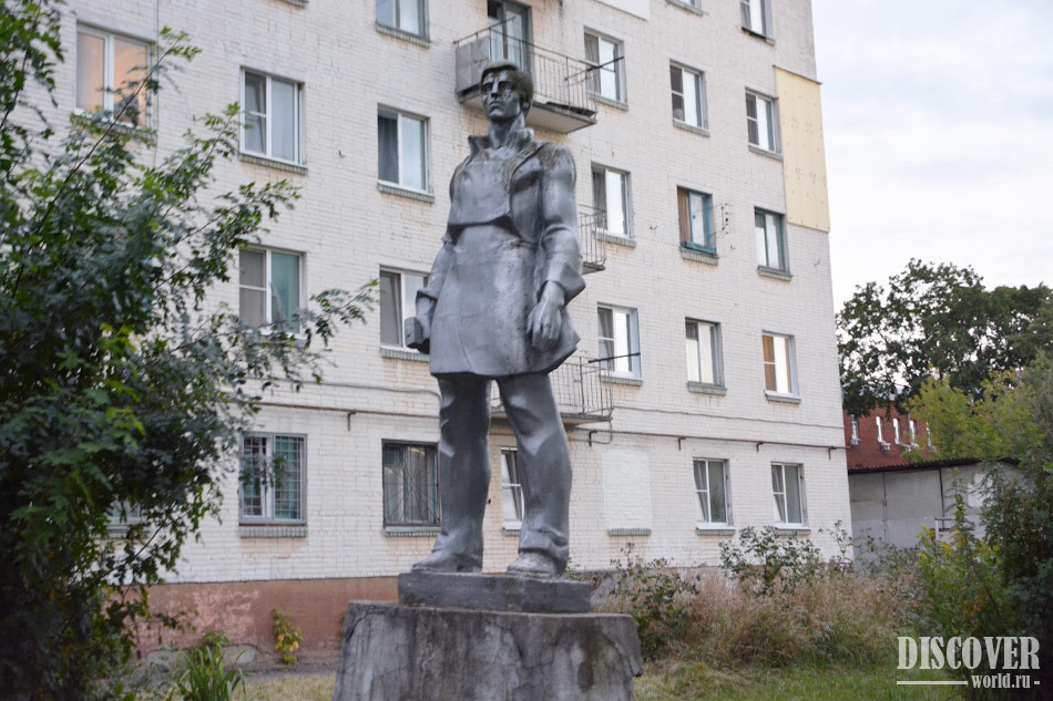 Памятник рабочему (Калуга)