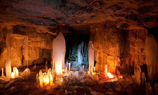 Известняковые пещеры (Старица)