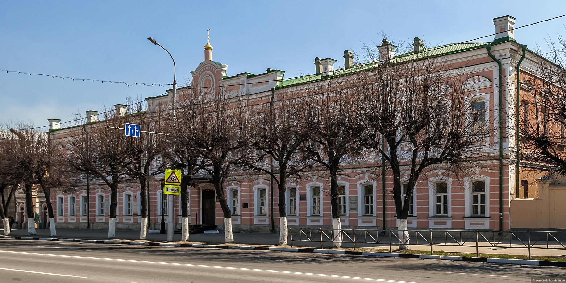 Здание бывшего Духовного училища (Рязань)