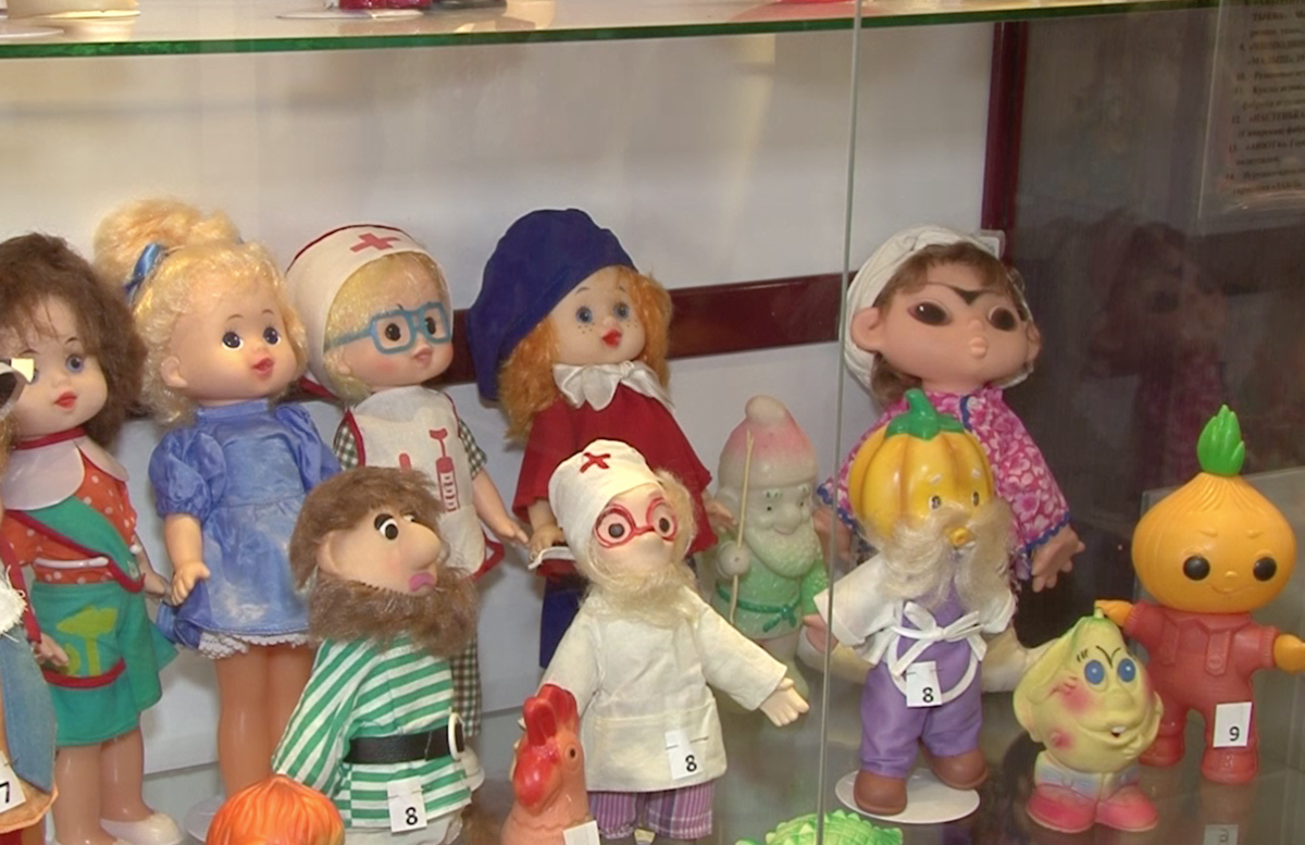 Музей советских кукол (Байкал)
