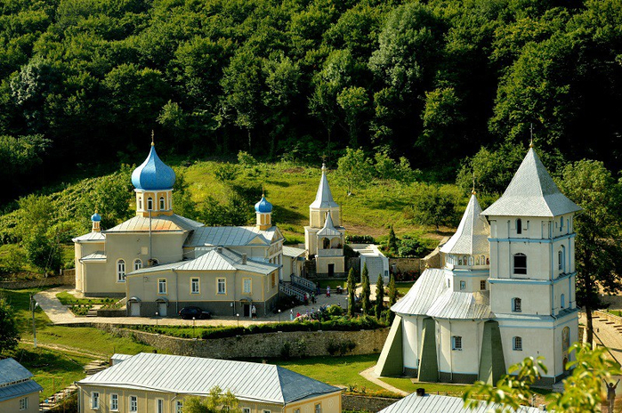 Свято-Успенский женский монастырь (Каларашовка) (Молдавия)