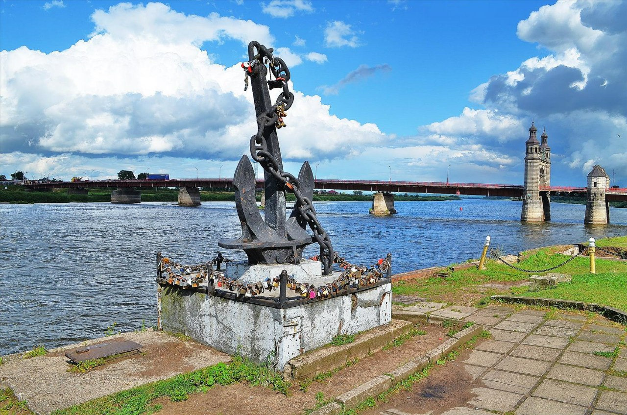 Памятник «Якорь» (Советск)