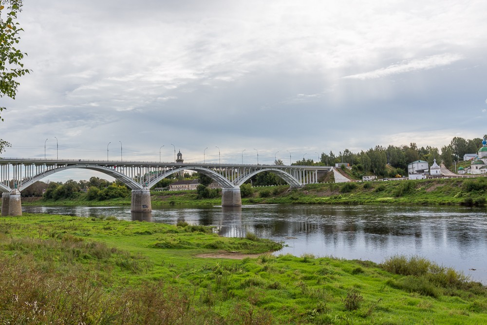 Старицкий мост через Волгу (Старица)