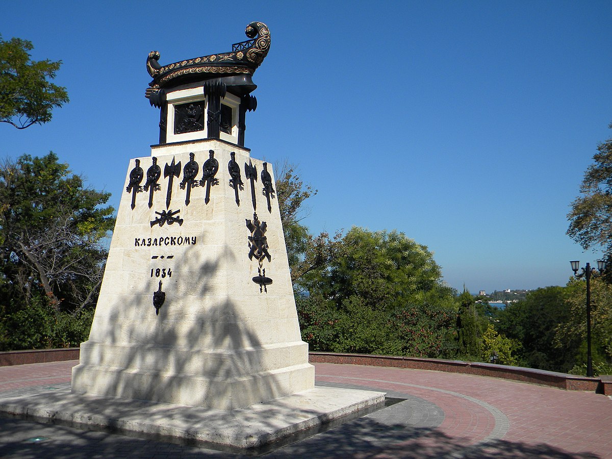 Памятник Казарскому (Севастополь)