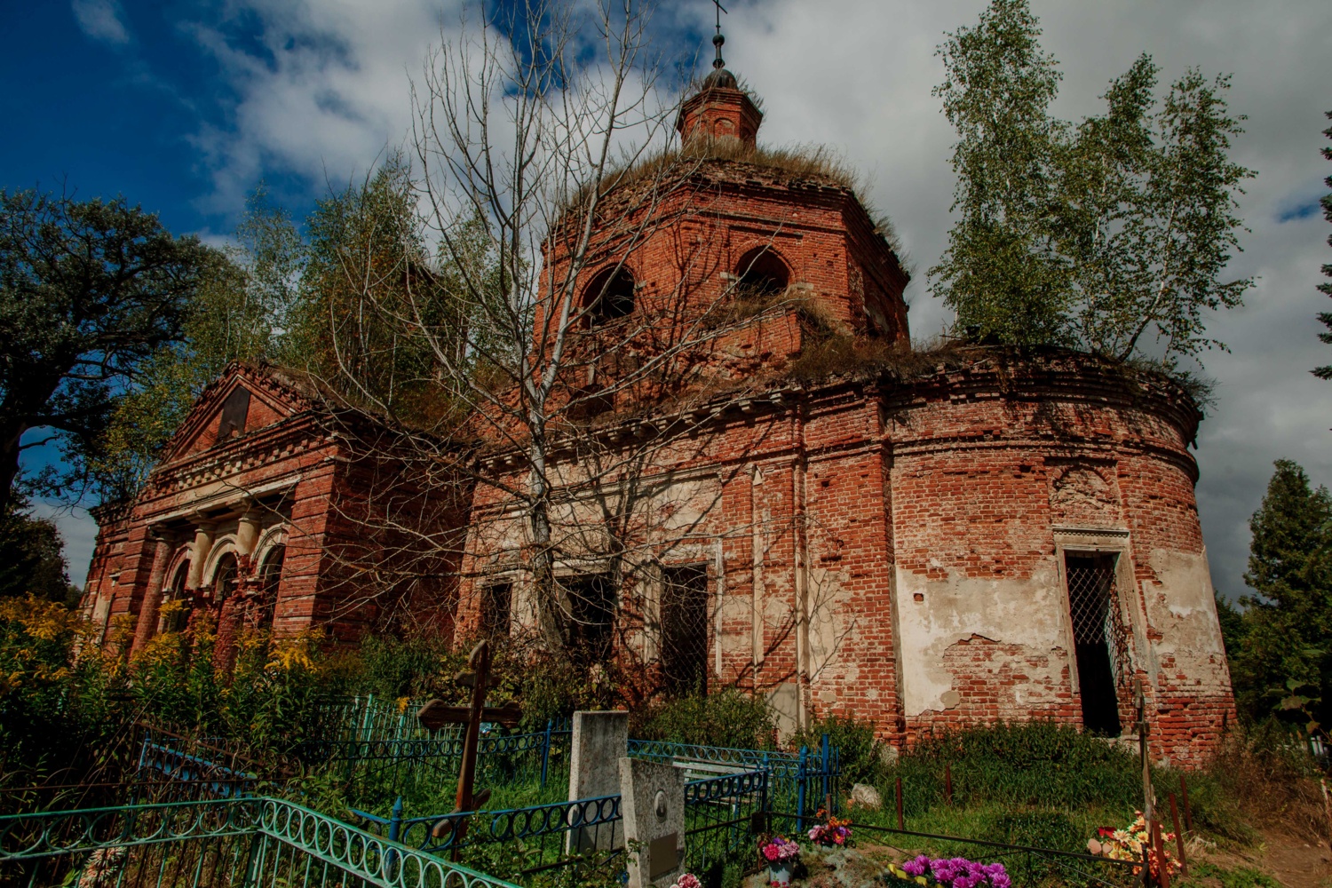 Церковь Космы и Дамиана (Крапивна)