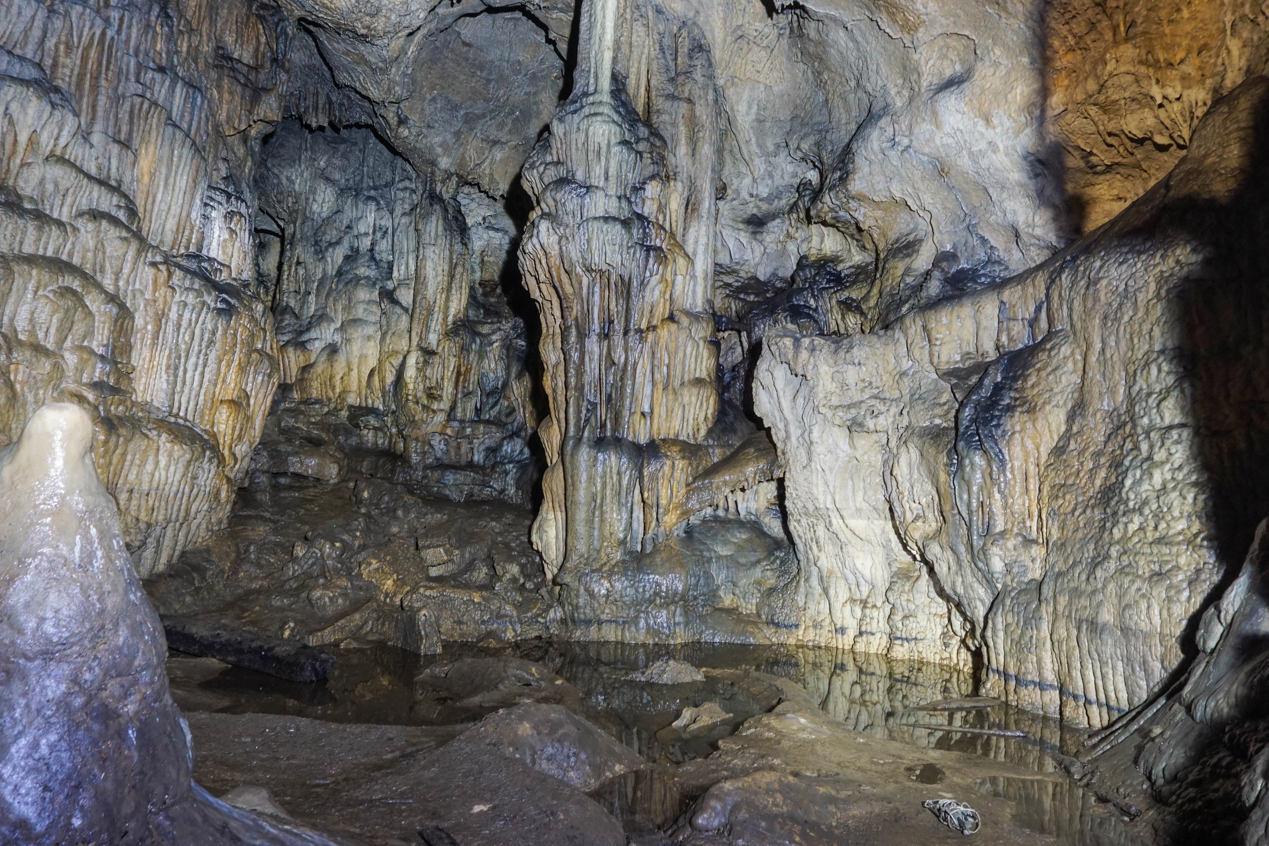 Пещера Озерная (Лаго-Наки)