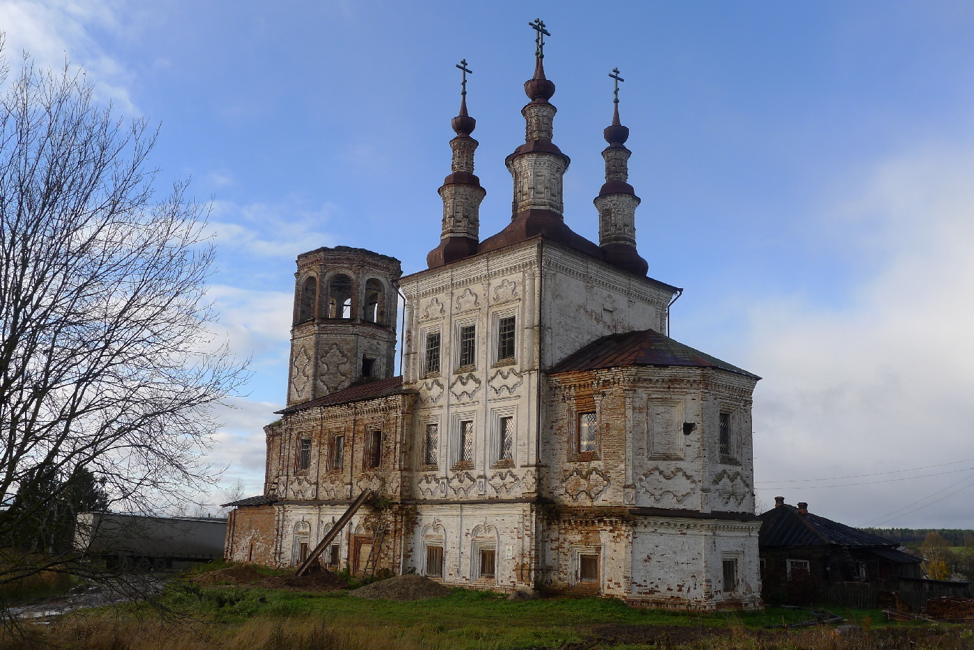 Воскресенская церковь в Варницах (Тотьма)