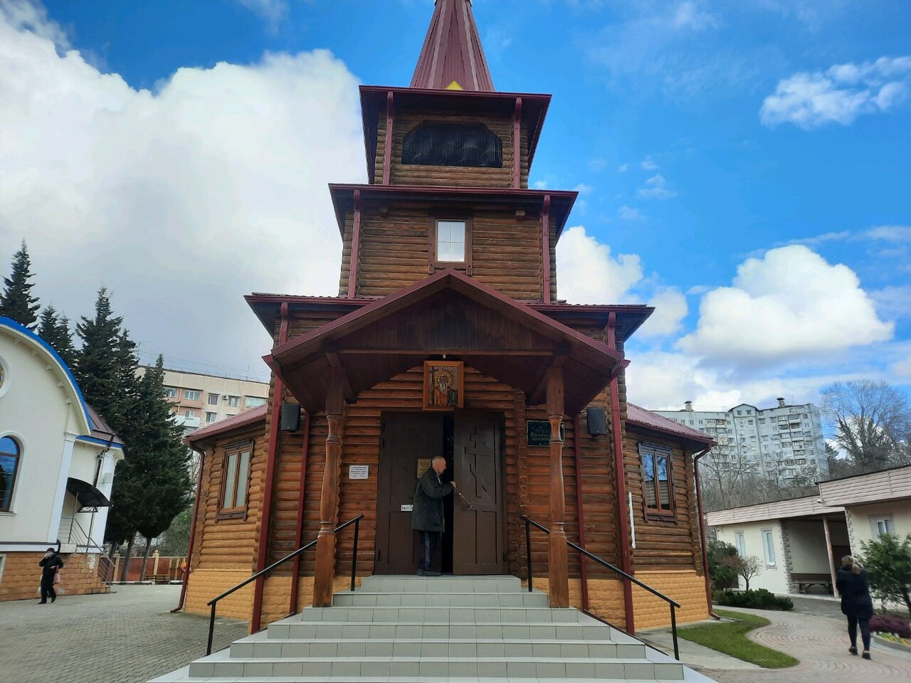 Деревянная церковь Андрея Первозванного (Сочи)