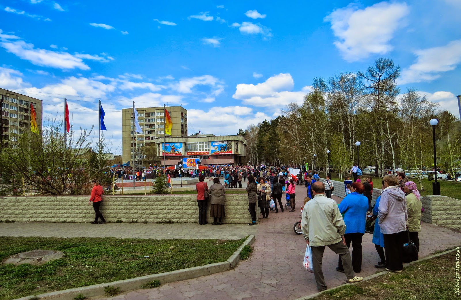 Парк возле музея Победы (Ангарск)