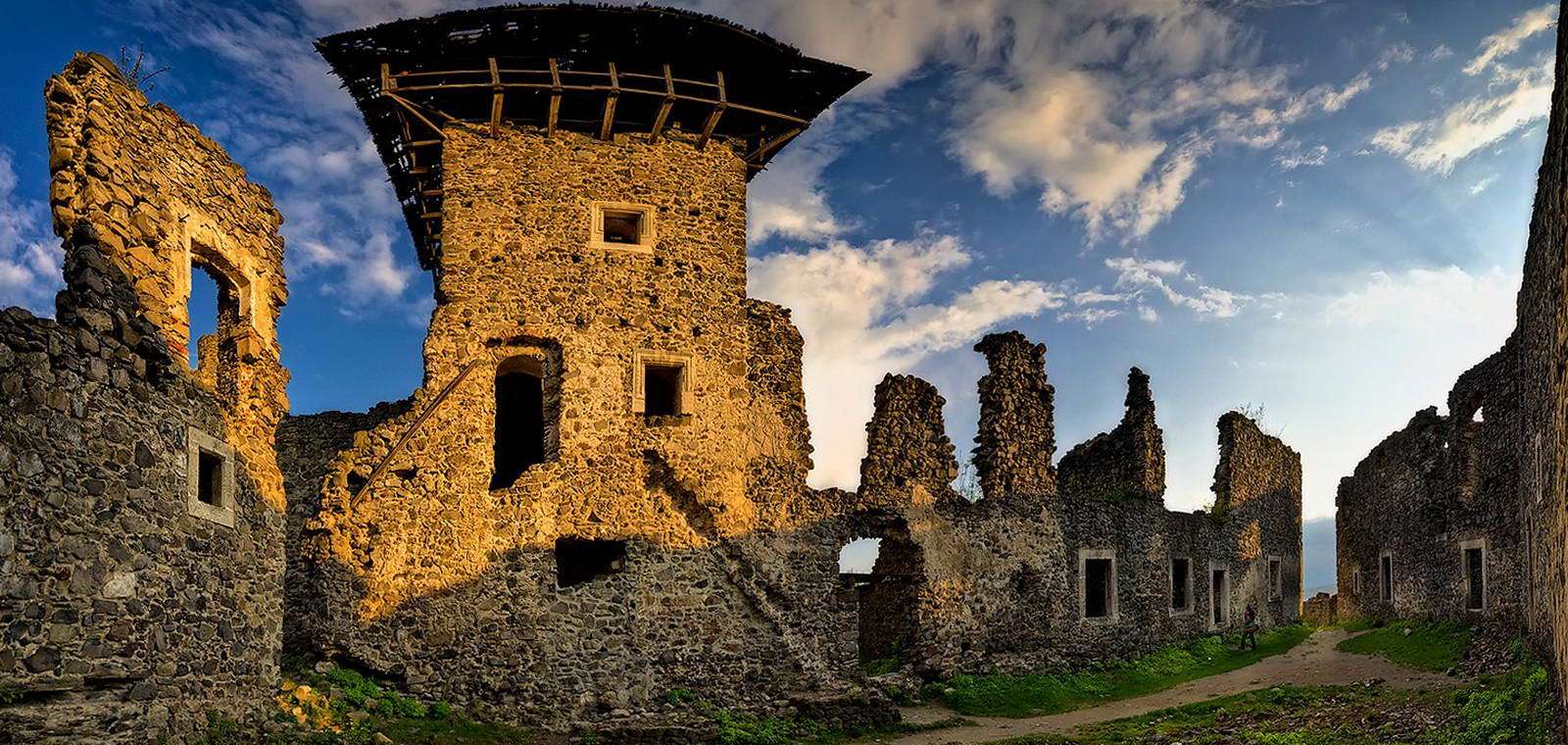 Невицкий замок (Закарпатская область)