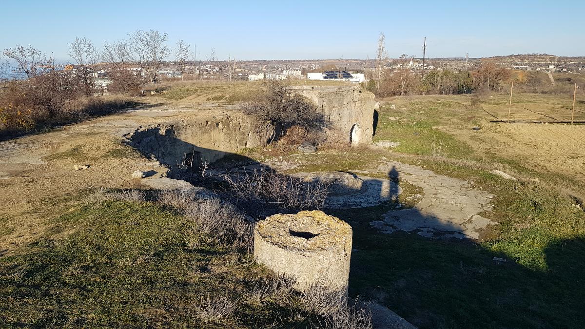 Форт Хрулёва (батарея № 16) (Севастополь)