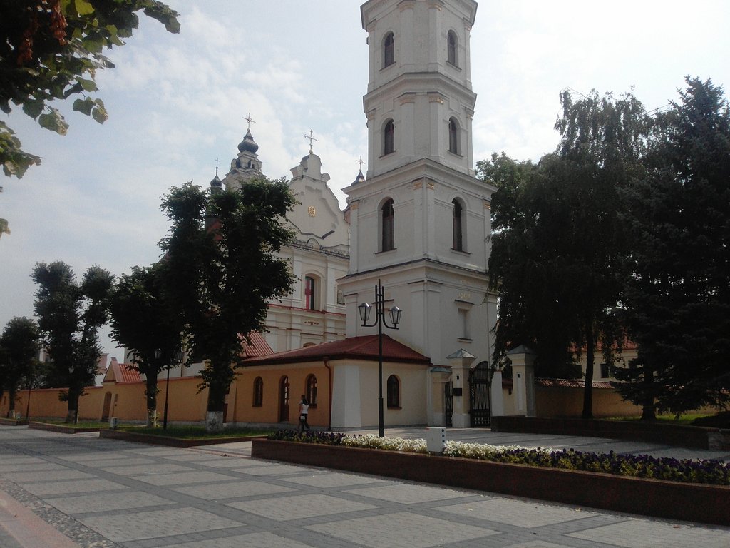 Монастырь бернардинцев. Церковь Варвары (Пинск)