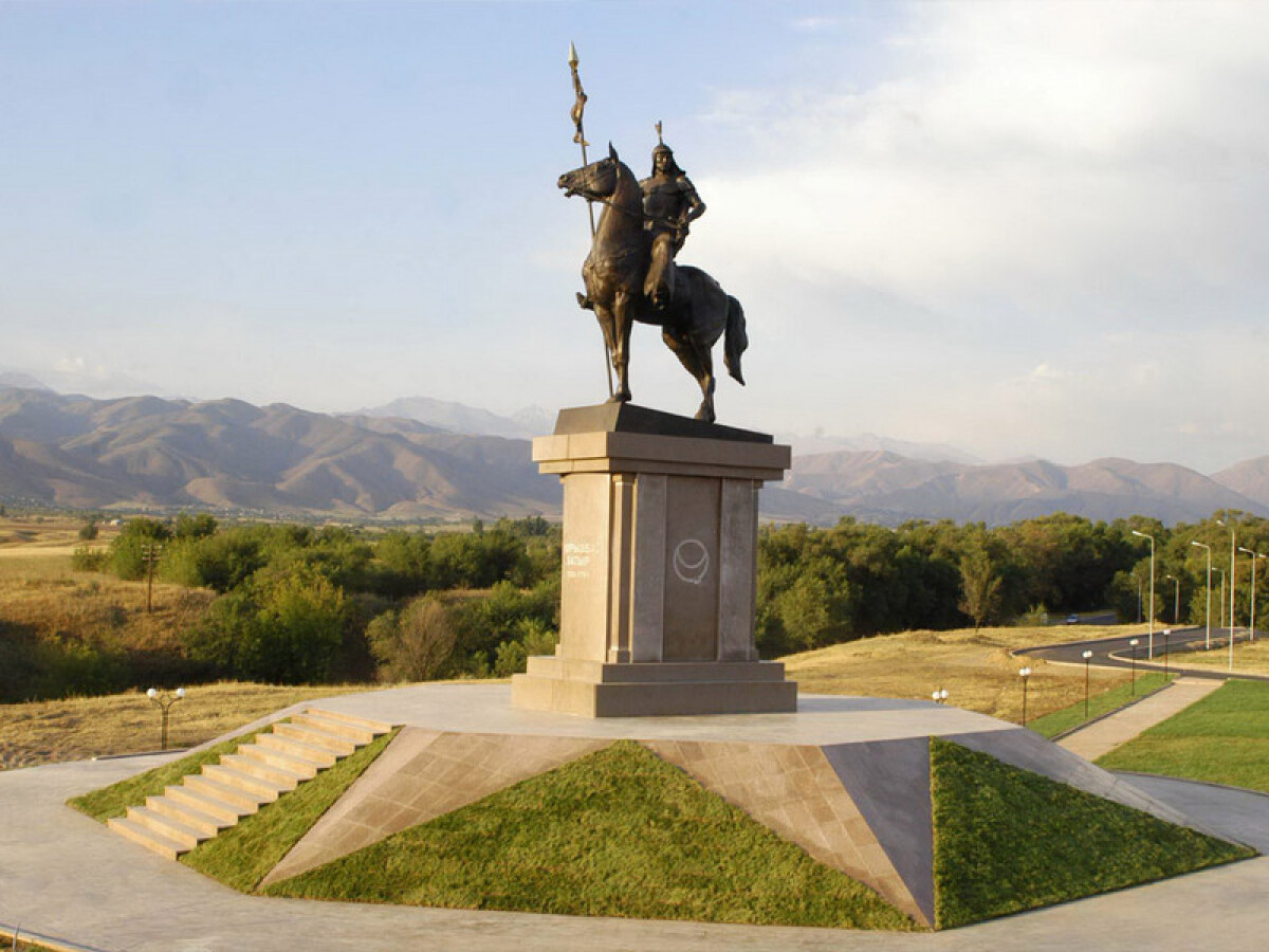 Памятник Наурызбай батыру (Казахстан)